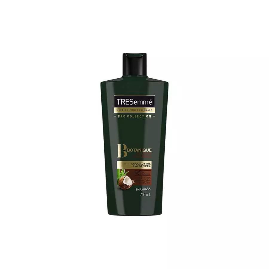 TRESemmé Botanique Nourish & Replenish Shampoo 700Ml